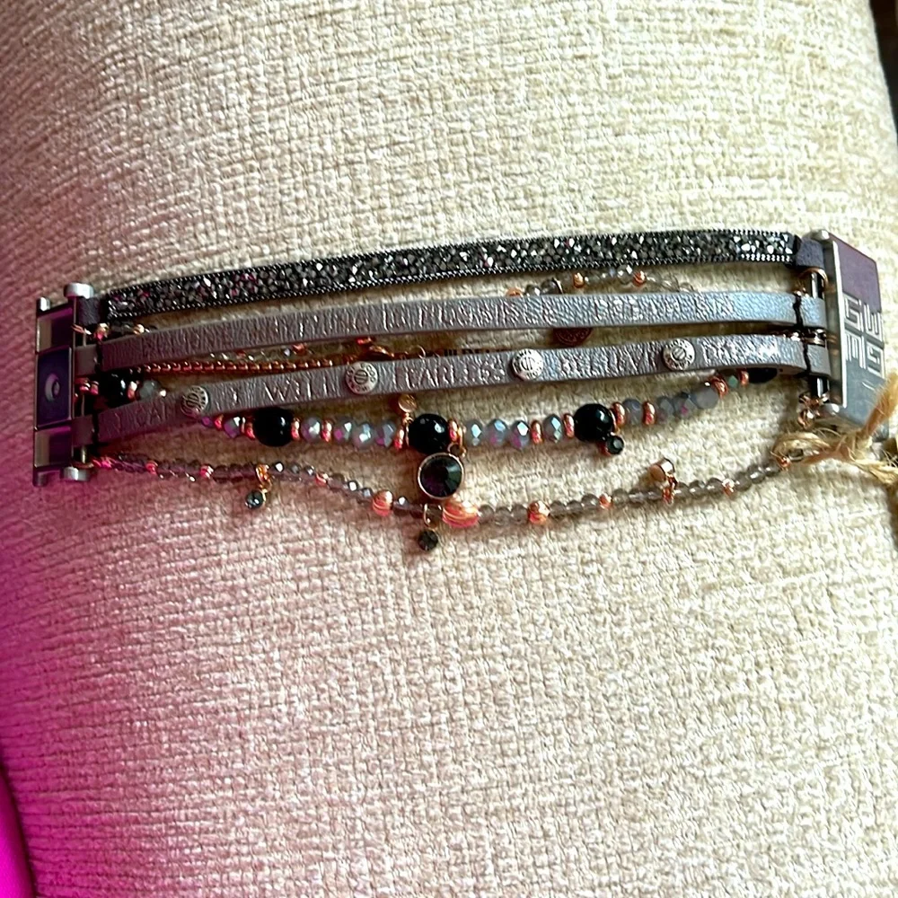 Inspirational Stylish Magnetic Bracelet with Black and Silver Accents-NEW